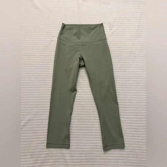 lululemon athletica Sage Green Leggings - Picture 4 of 5